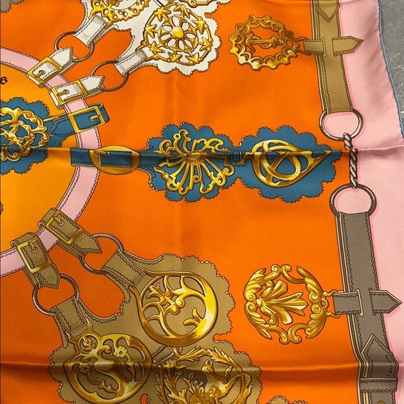Hermes Cuiveries Scarf - Picture 3 of 8